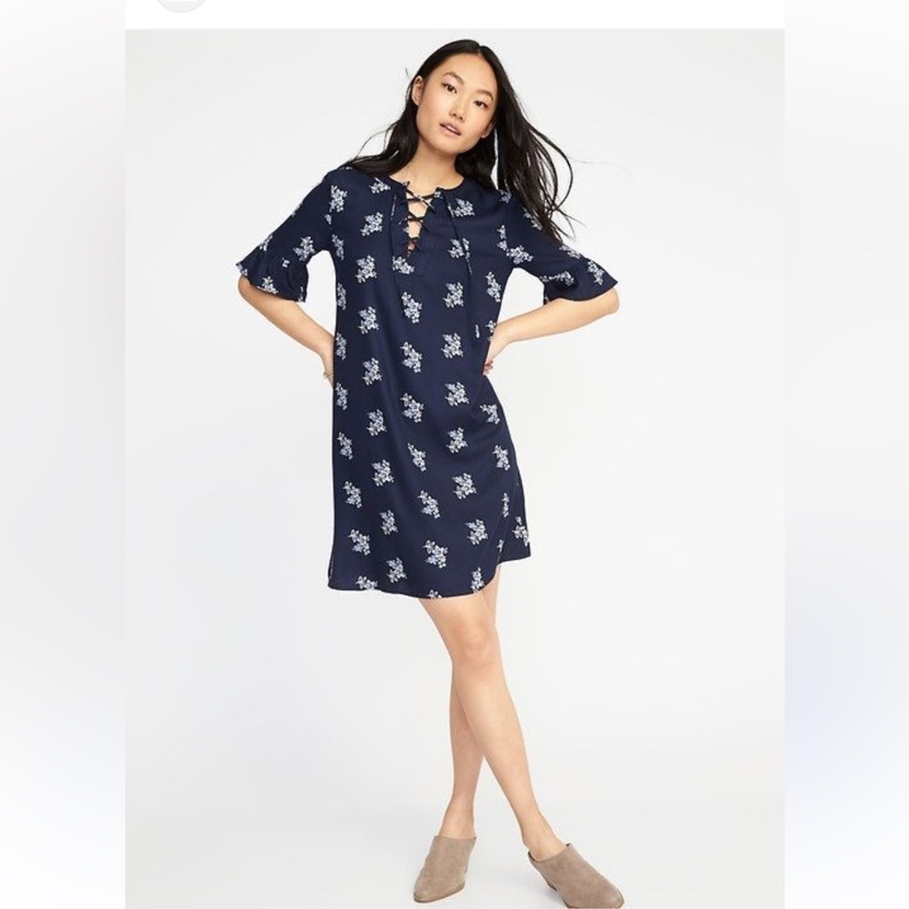 Old Navy Floral-Print Lace-Up-Yoke Shift Dress